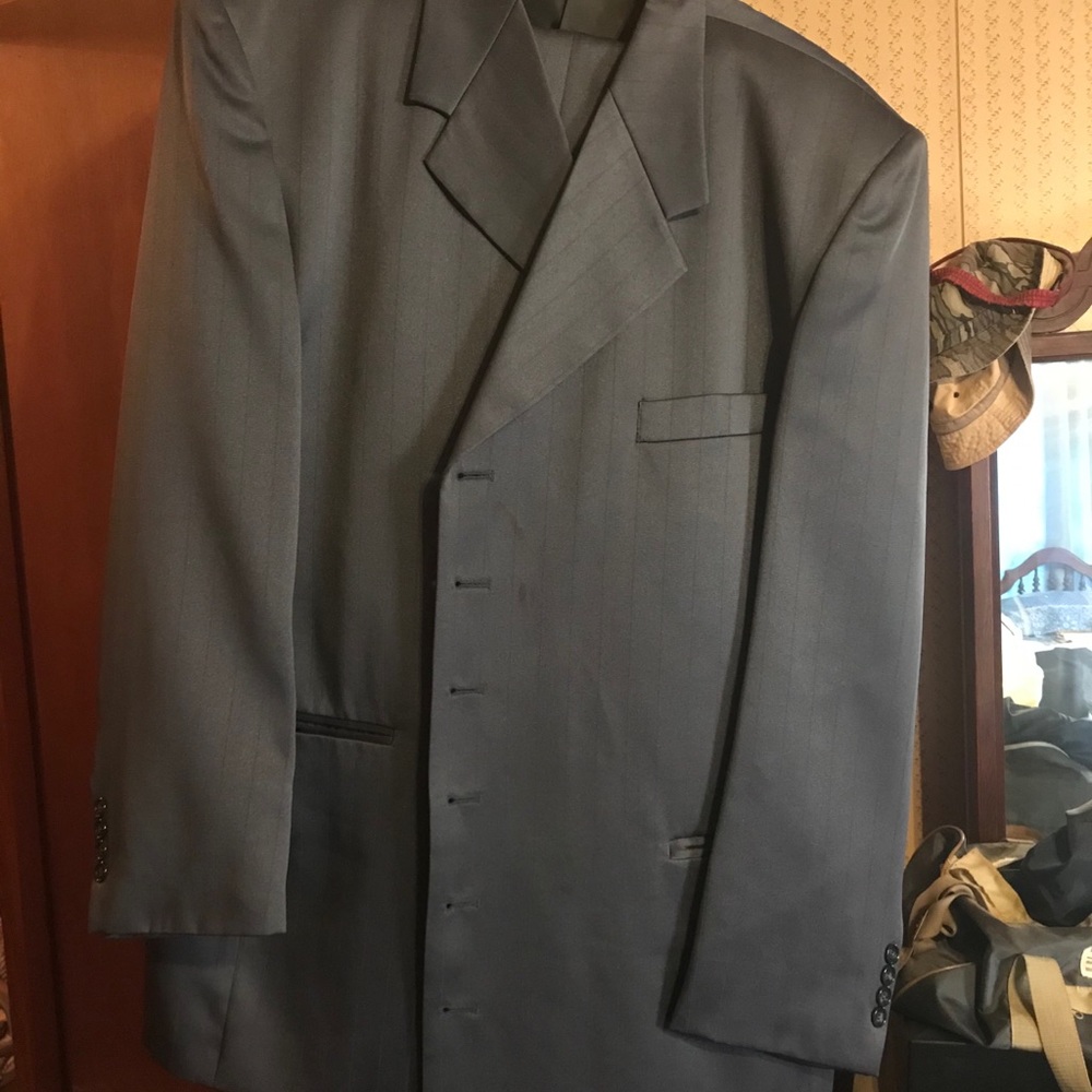 Suit